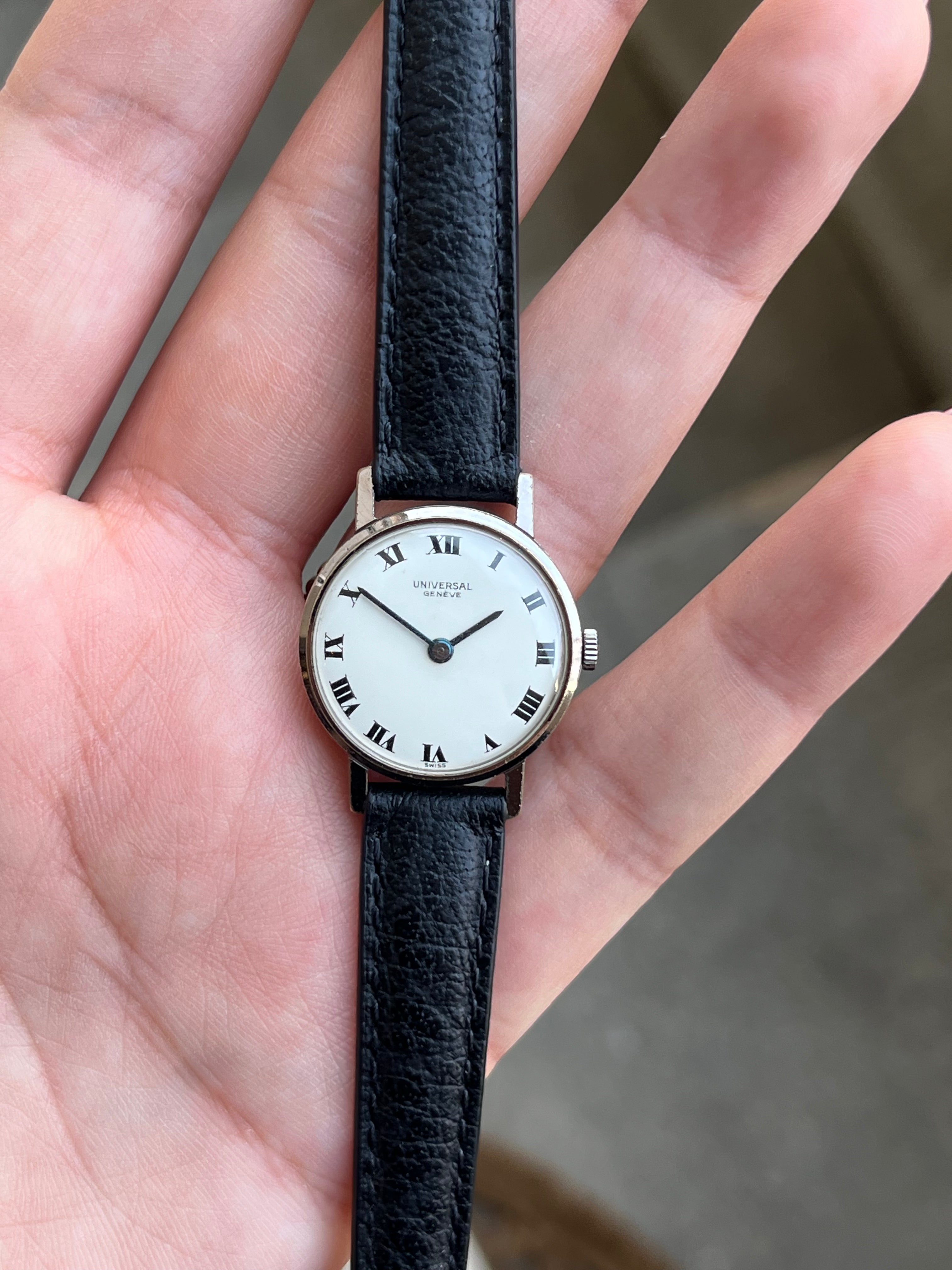 Univeral Genève - Ladies 1970's