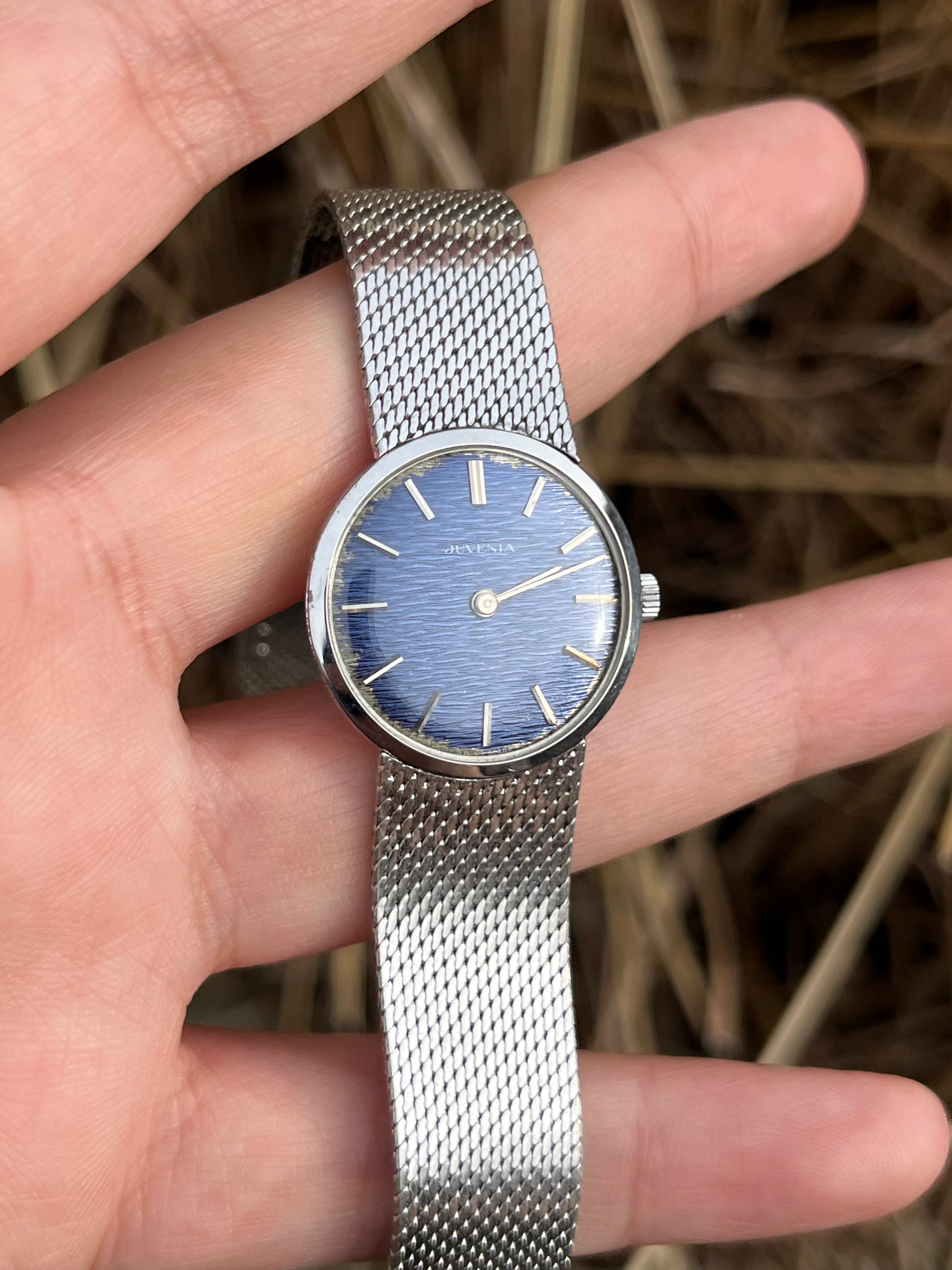 Juvenia - 1970's Ladies Wristwatch