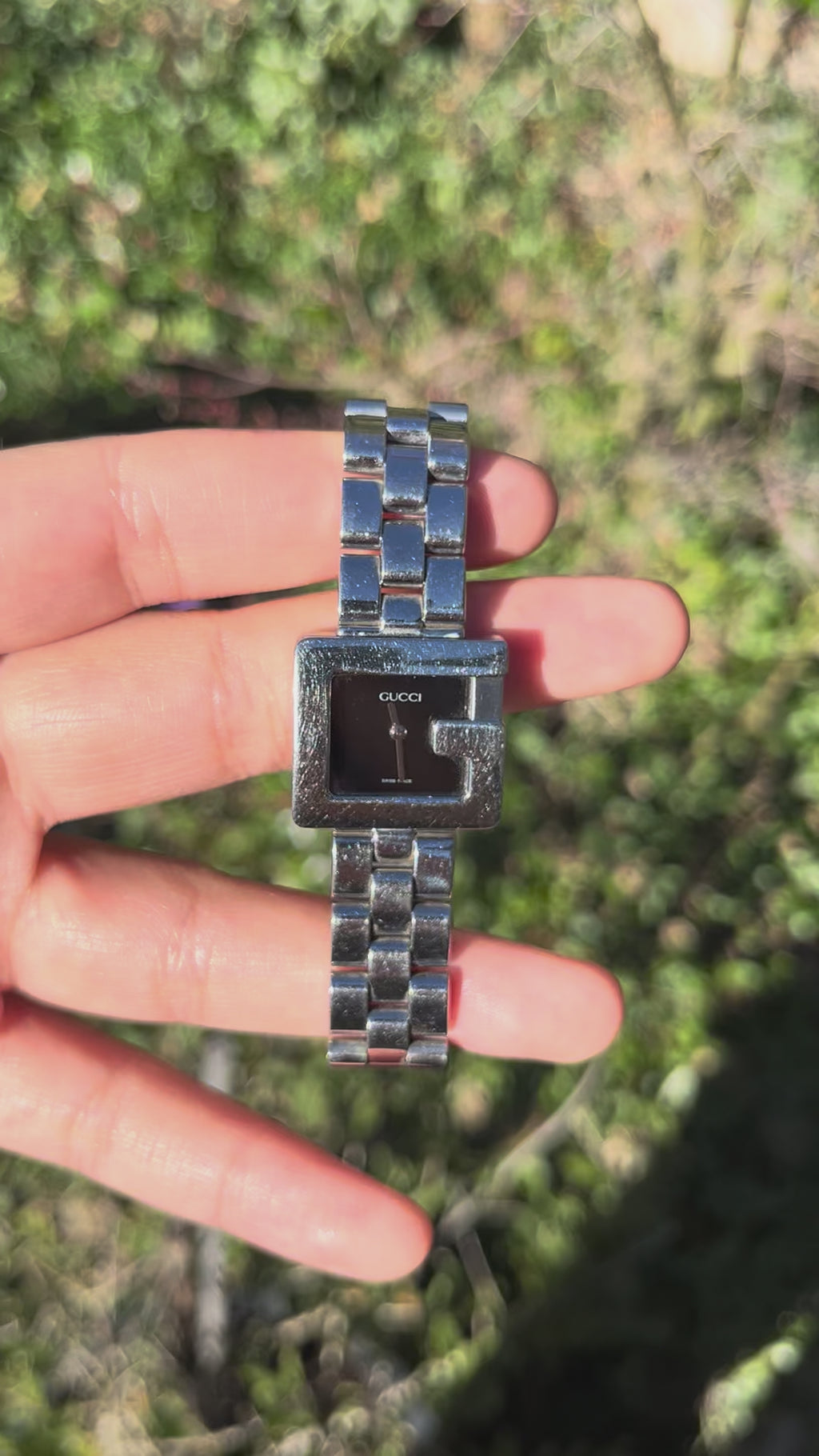 Gucci - 2000's G-logo case